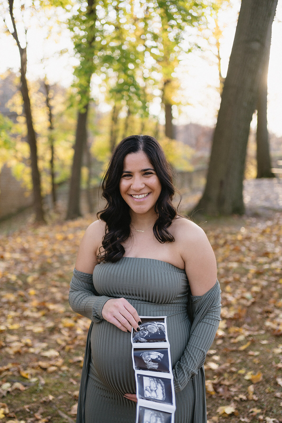 Jenna+RyanMaternityClevelandOhioGinaMariePrestiPhotography.jpg-170