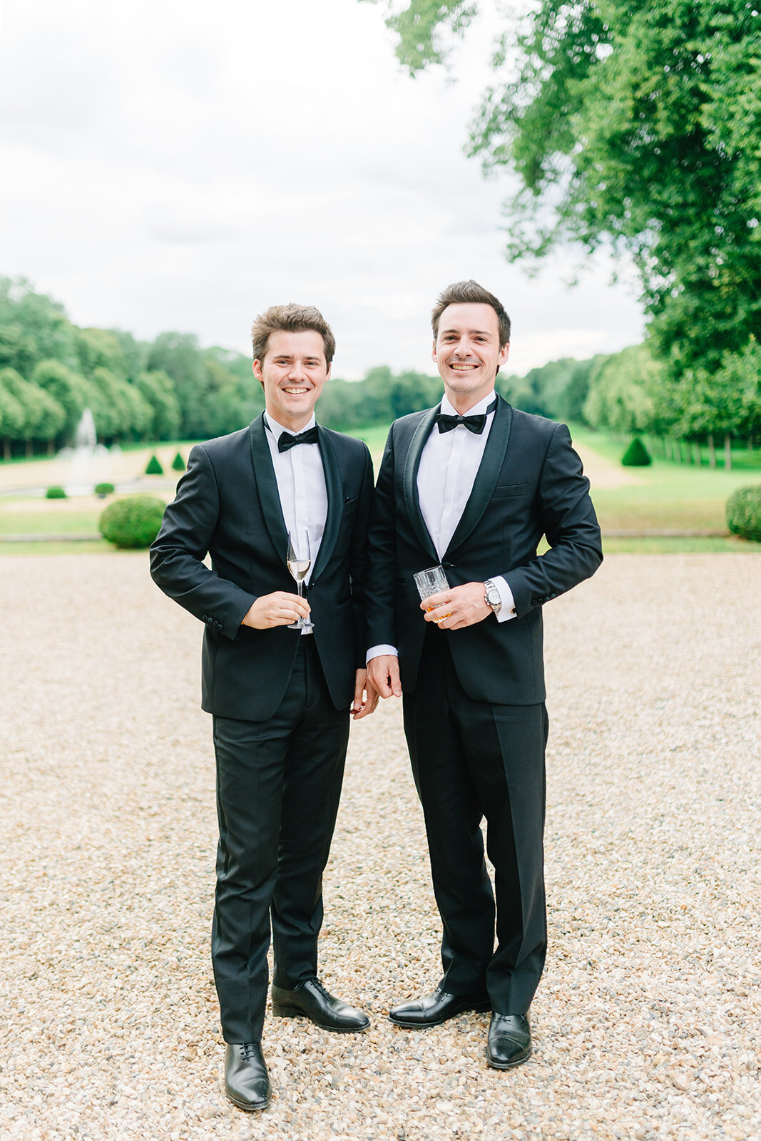 MorganeBallPhotography-Wedding-ZoeEdward-09-ChateauChamplatreux-Cocktail-71-2484