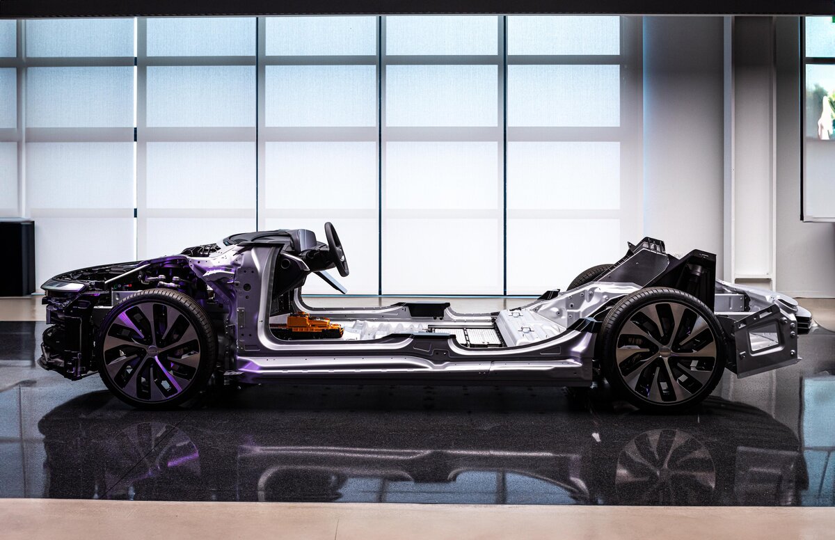 Editorial_WSJ_Lucid-1