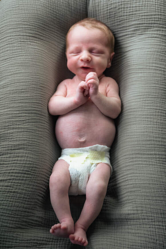 Stokes Del Rio-The-Chesser-Family-Newborn-7852