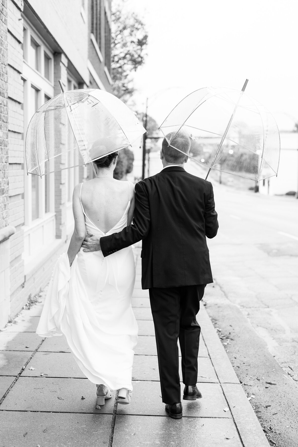 Bleckley Inn Wedding - Kendra Martin PHotography-17