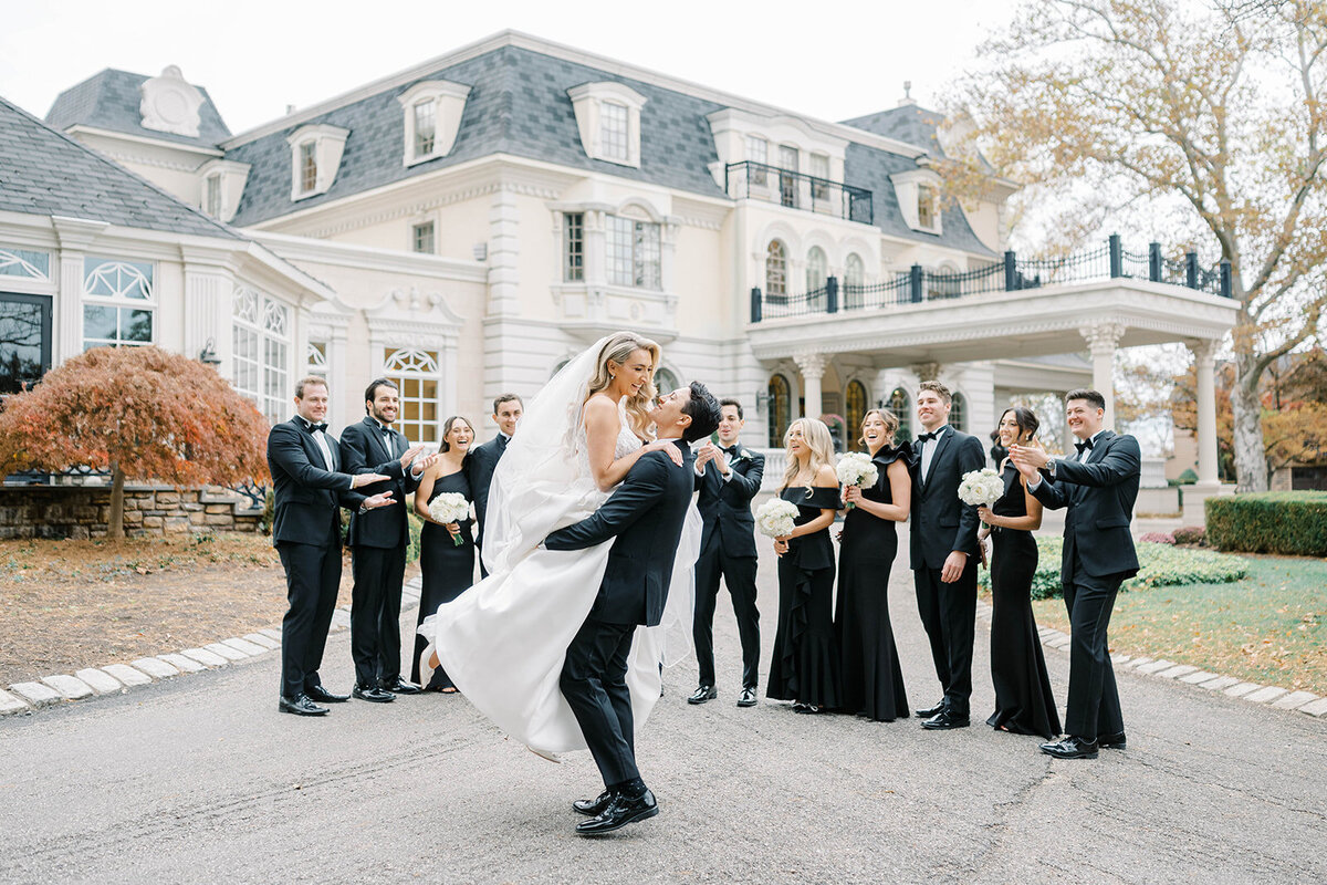 Ashford_Estate_Brooke_and_Kyle_Morgan_Taylor_artistry_Sneak-138