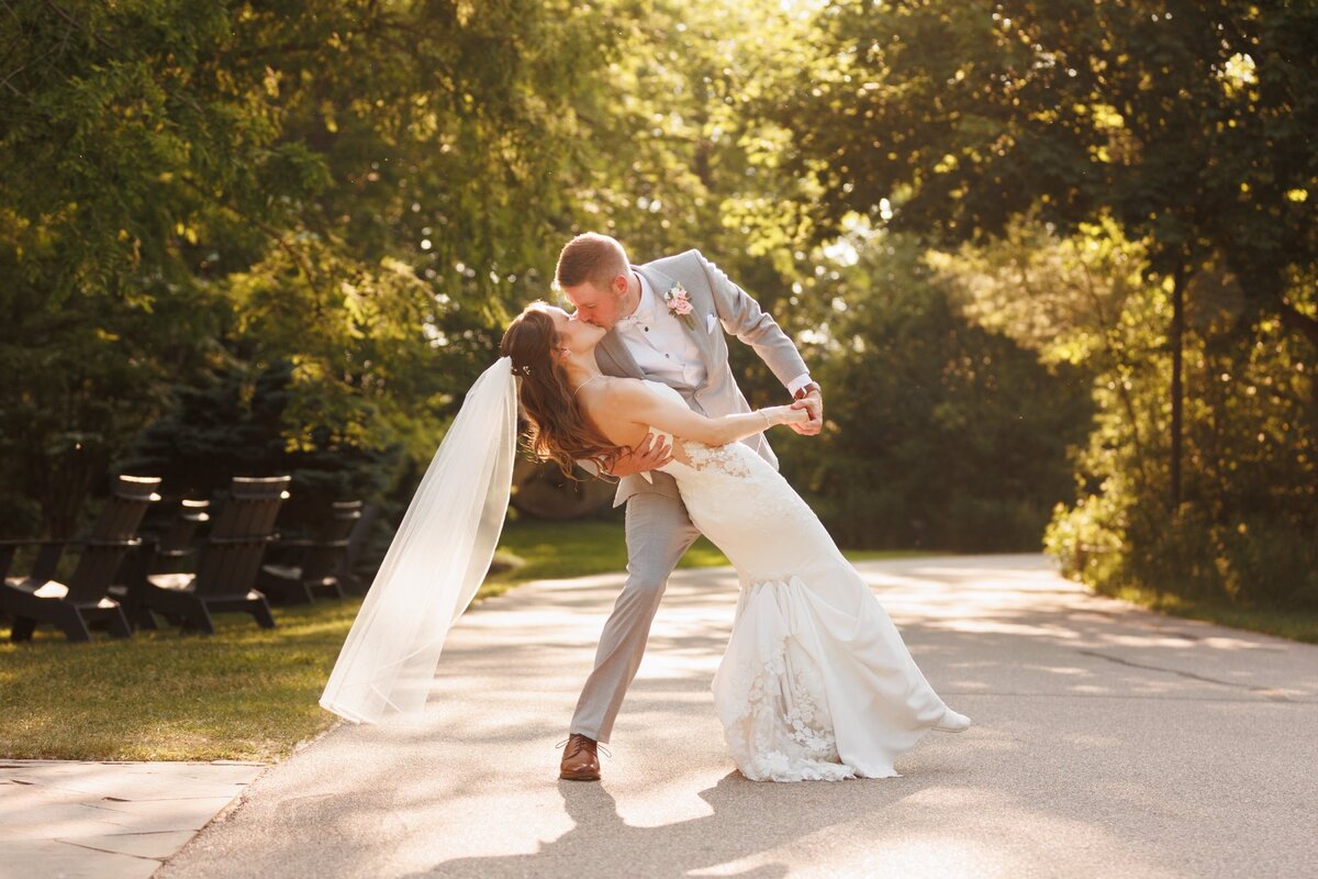 45-grand-rapids-frederik-meijer-garden-wedding