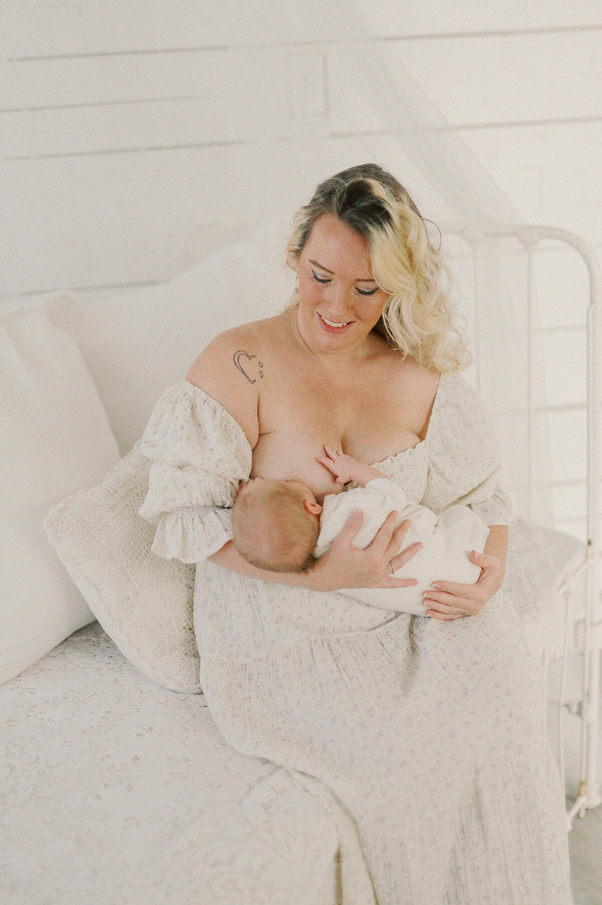 Tacoma-newborn-photographer-3