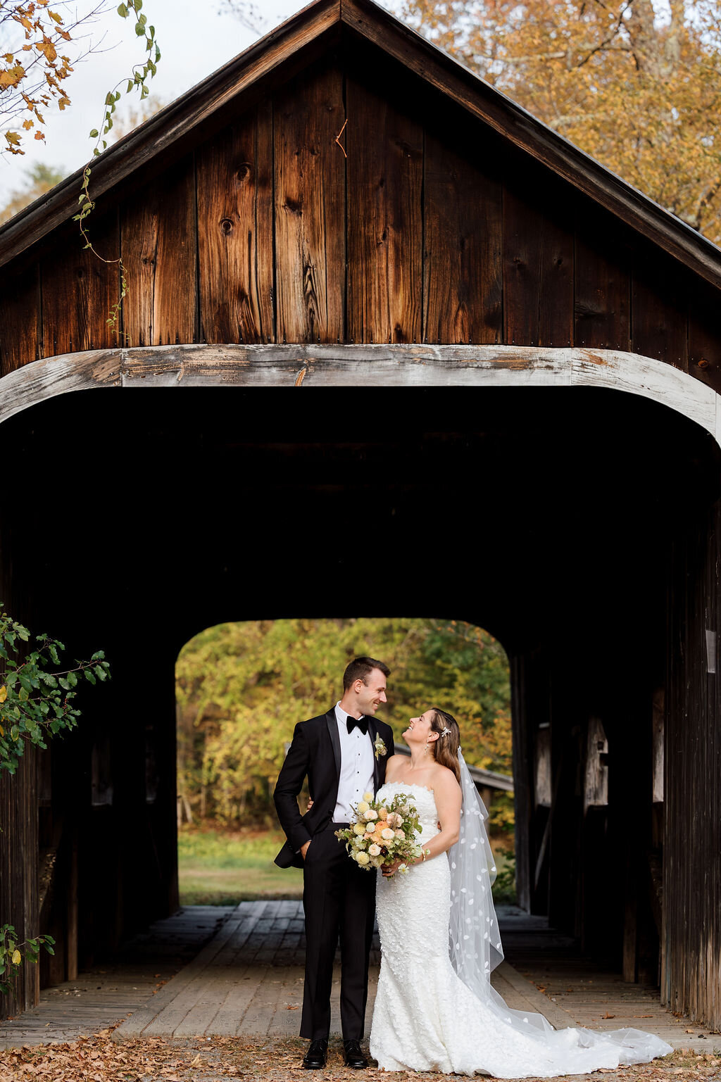 Sarah-Kevin-Gold-Wing-Photography-Vermont-Wedding-Grafton-Inn-Fall-Previews-70