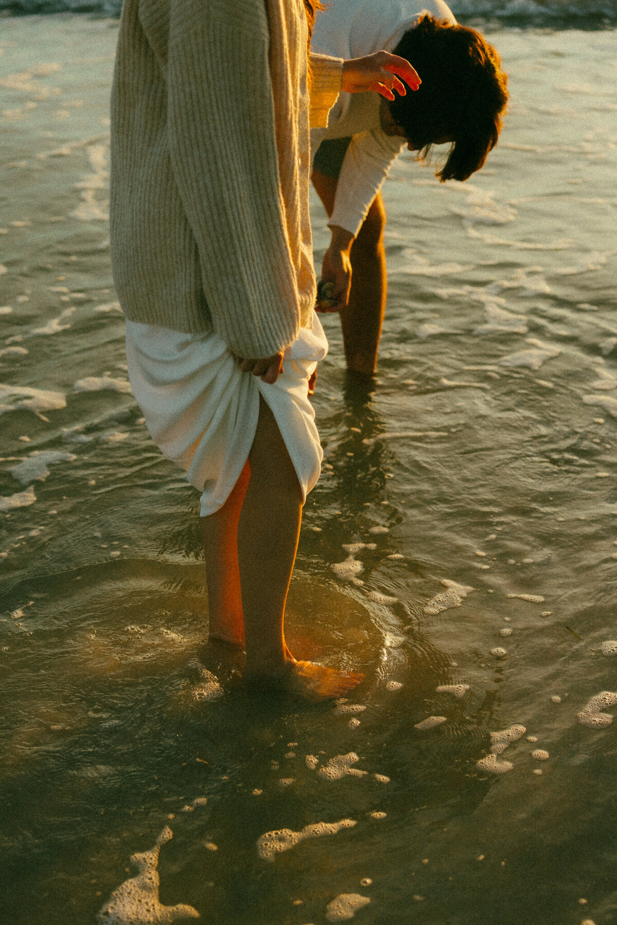 Brooke-John-Oasis-Beach-Honeymoon-Island-State-Park-engagement-session-maternity-session-couple-beach-Florida-sierra-does-photos-54