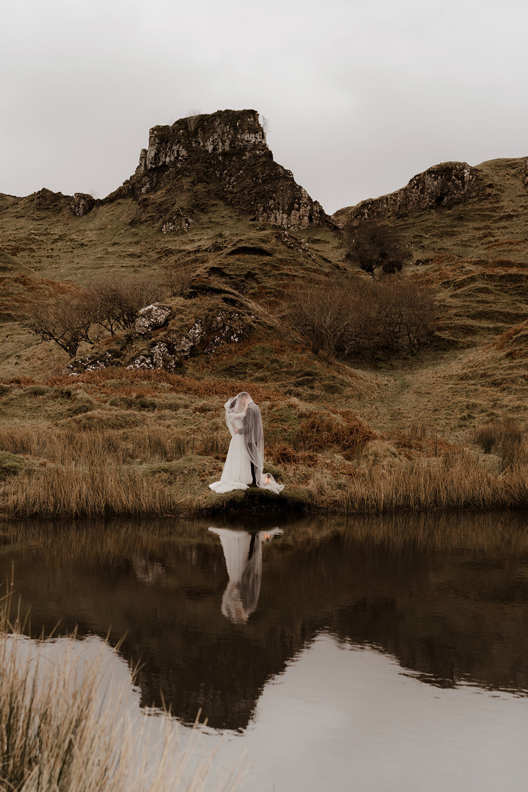 Scotland-Isle-of-Skye-Fairy-Glen-Elopement-Photographer-OneofTheseDaysPhotography-J&P-31