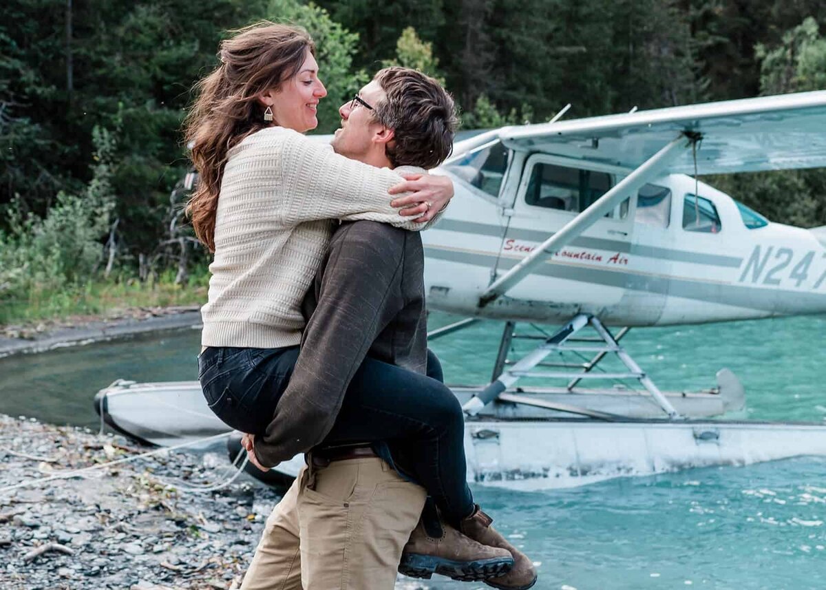 alaska-romantic-vacation-day-trip-from-seward-Soul-and-Sky-Weddings