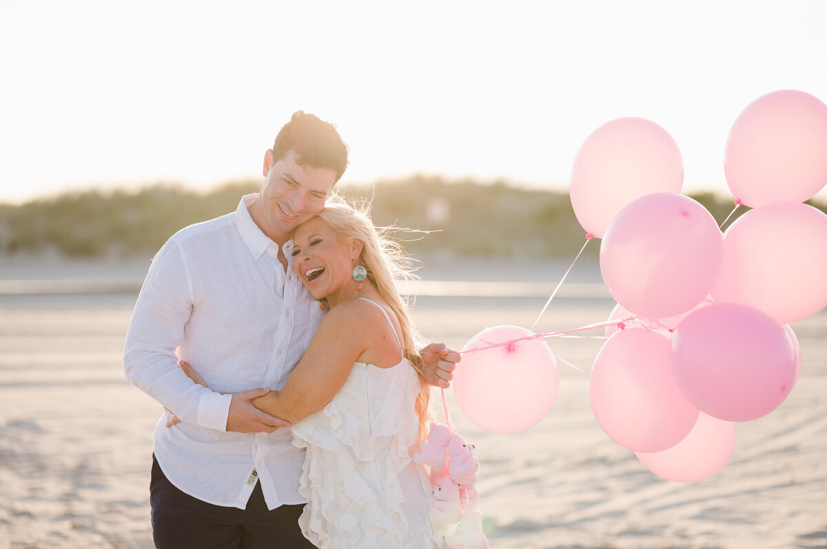 gender-reveal-beach-family-photos-nj-photographer-suess-moments-130