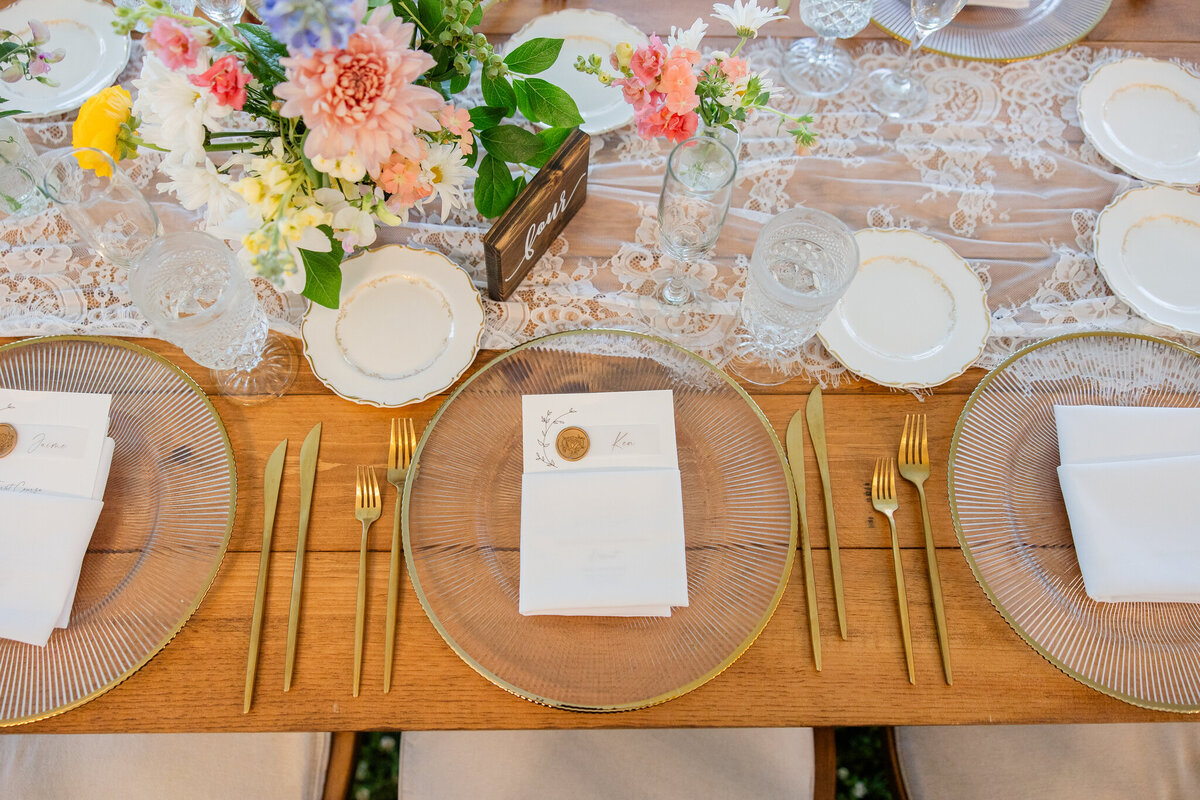 phelps-hathaway-house-wedding-place-setting-2