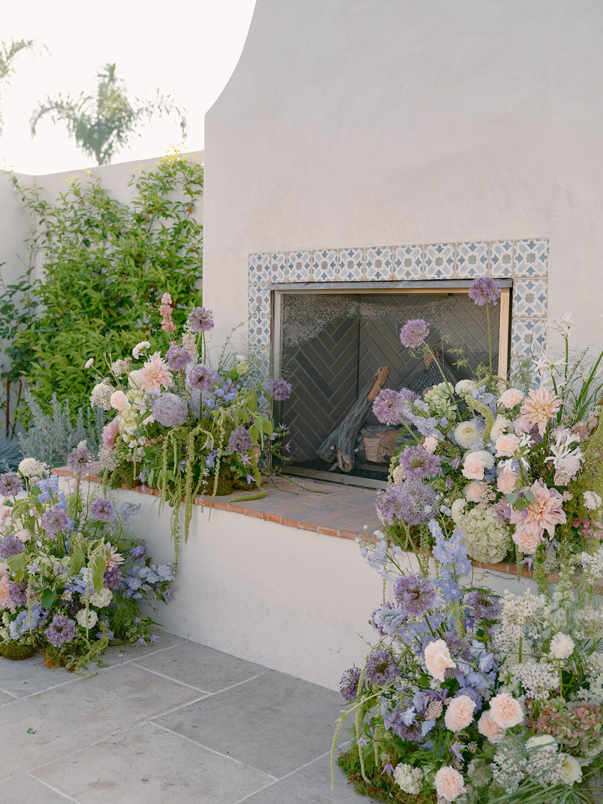 pretty-palm-leaf-event-co-susand-and-david-wedding-at-agape-1928-23