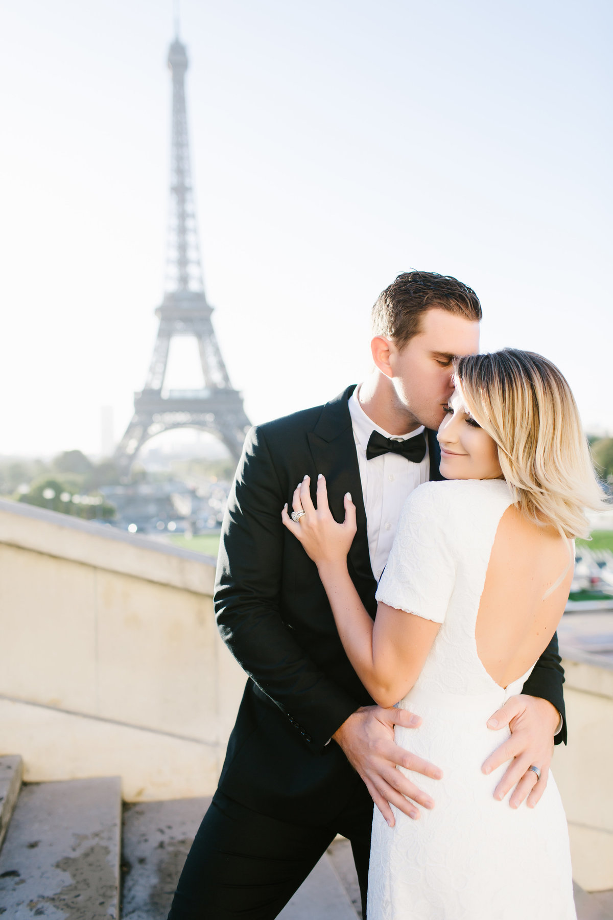 Destination Wedding and elopement Photographer in Paris