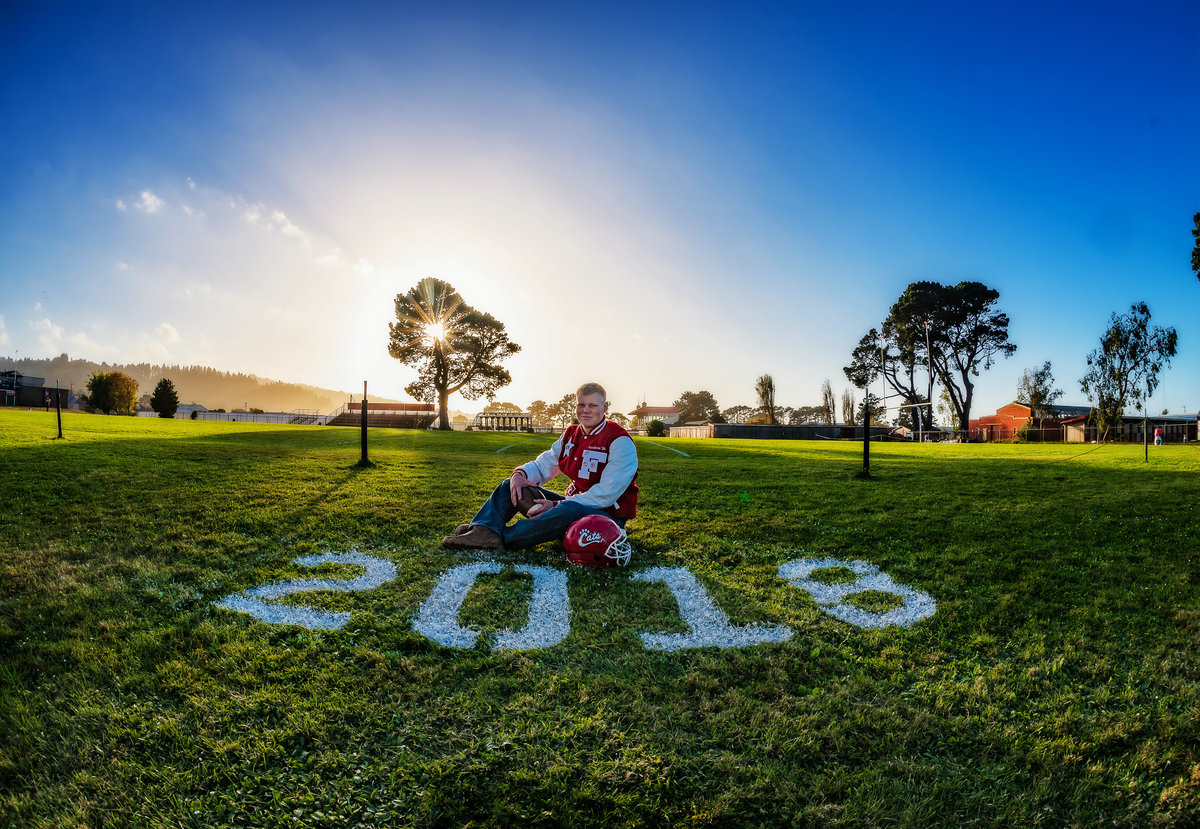 Redway-California-senior-portrait-photographer-Parky's-Pics-Photography-Humboldt-County-football-FerndaleHigh-nighhttime1.jpg