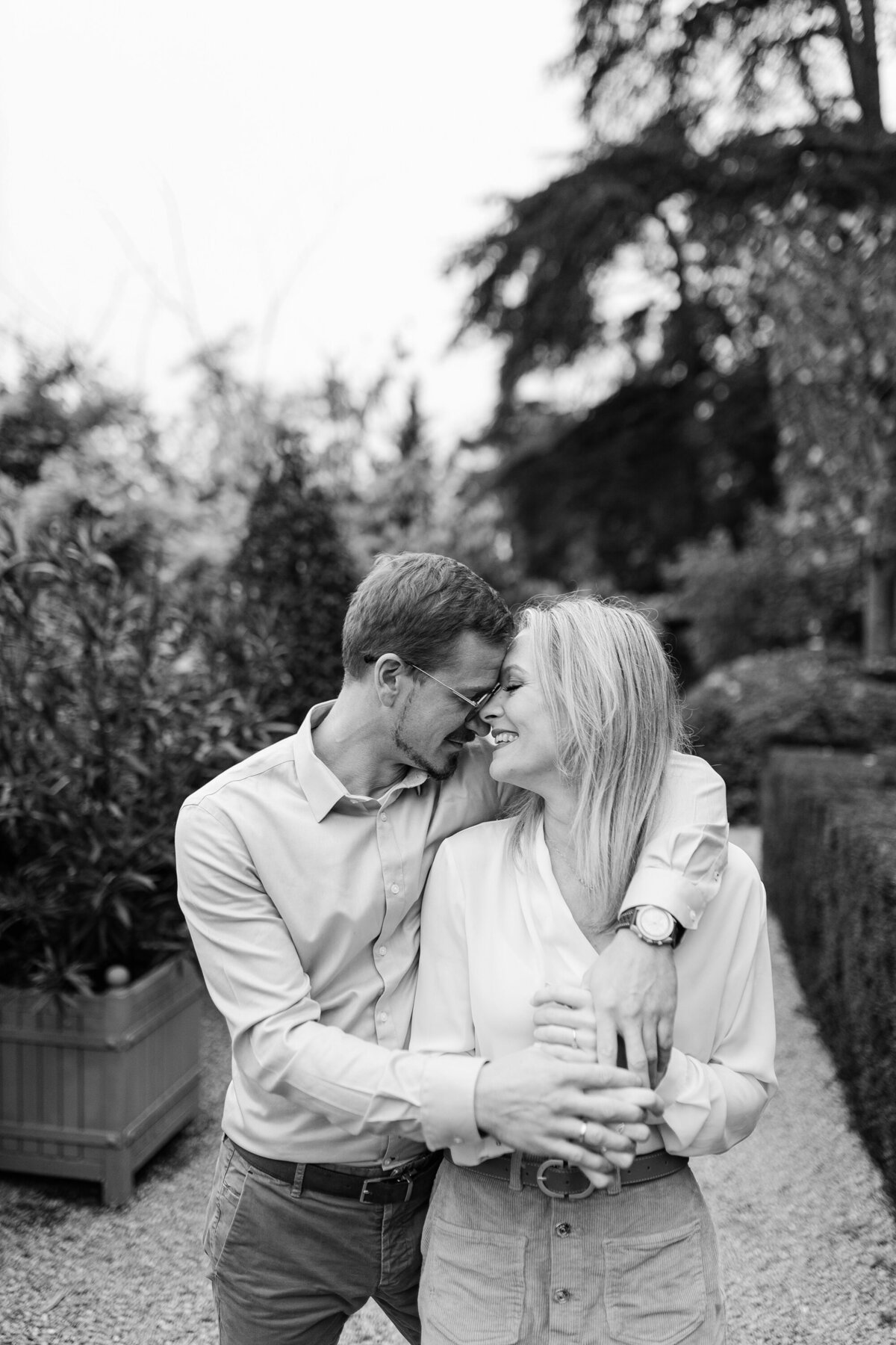 photographe-couple-tours-seance-photo-couple-37-touraine-entre-nous-photographie-20241104 (5)