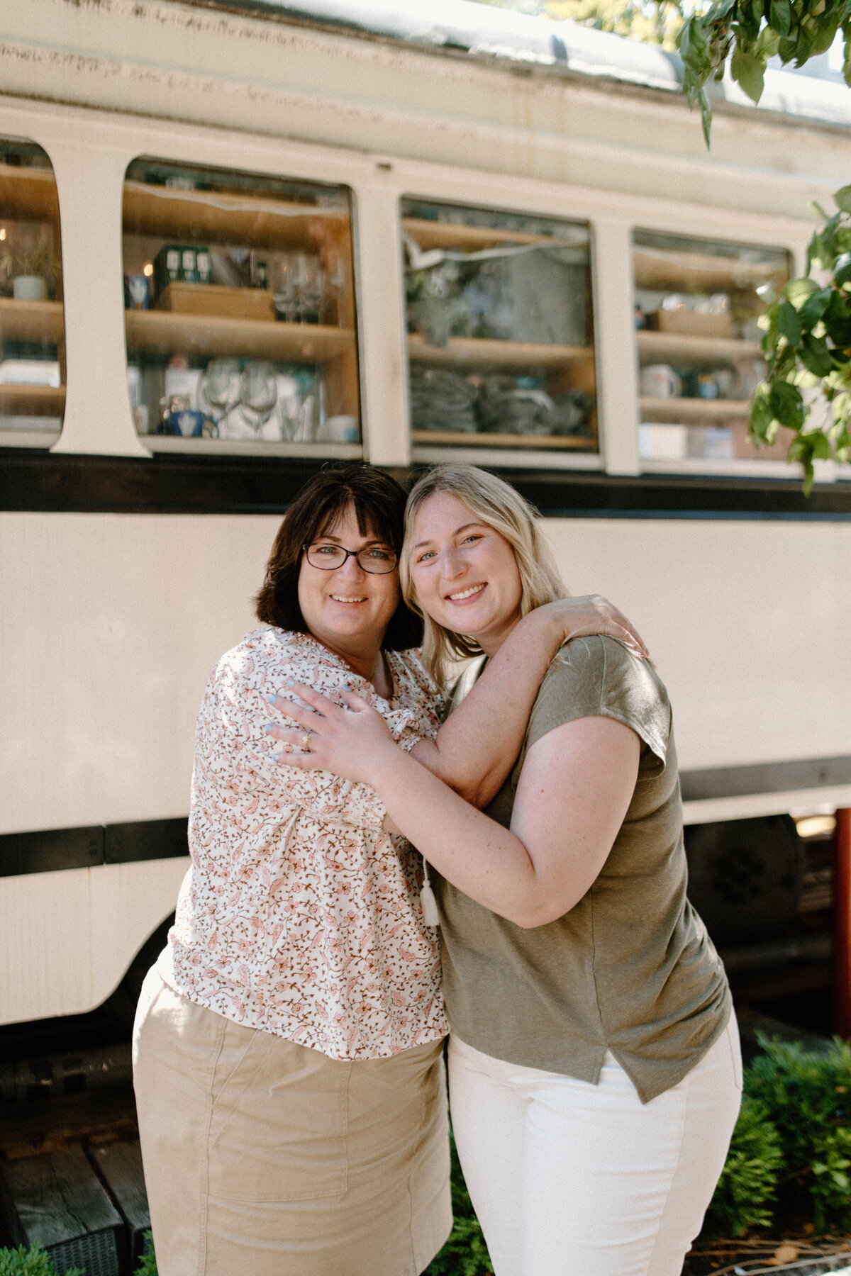 Kansas-City-Family-Portraits-Coffeeshop-Mother-Daughter-JessCollectiveCo-Photography (13)