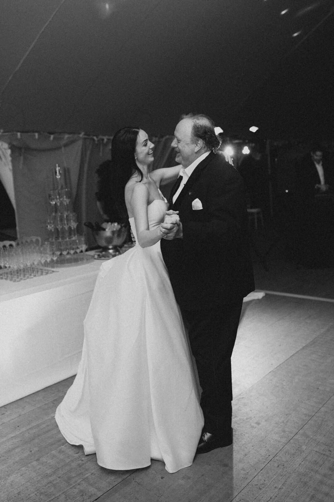 burgundy_france_destination_wedding_photographer_255