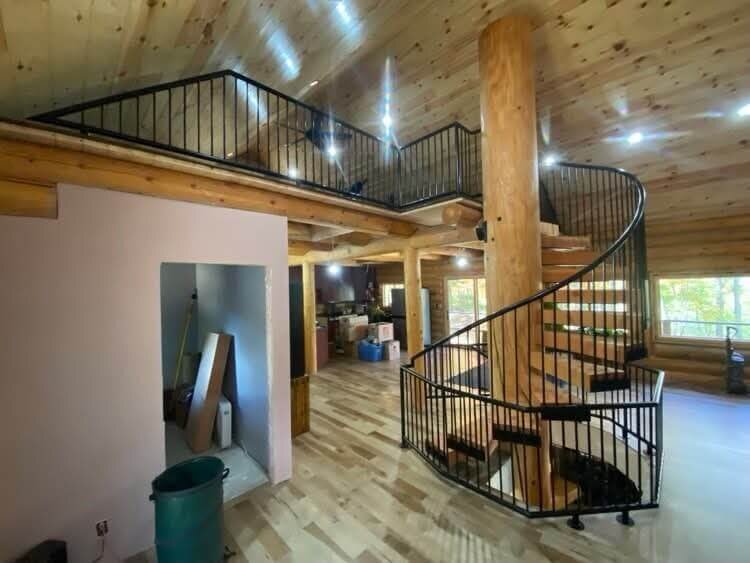 Log Cabin Spiral Rail(4)
