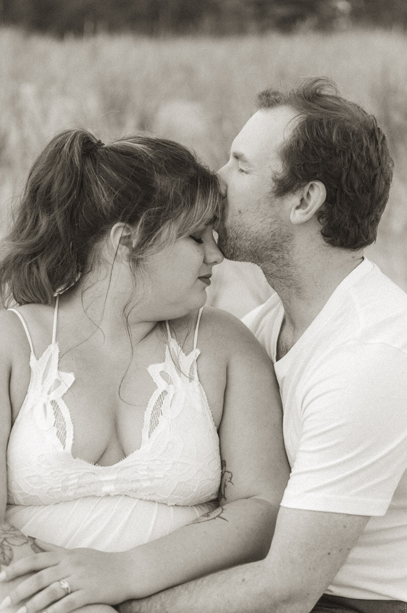 Belle and Alex E Session Sneaks-33
