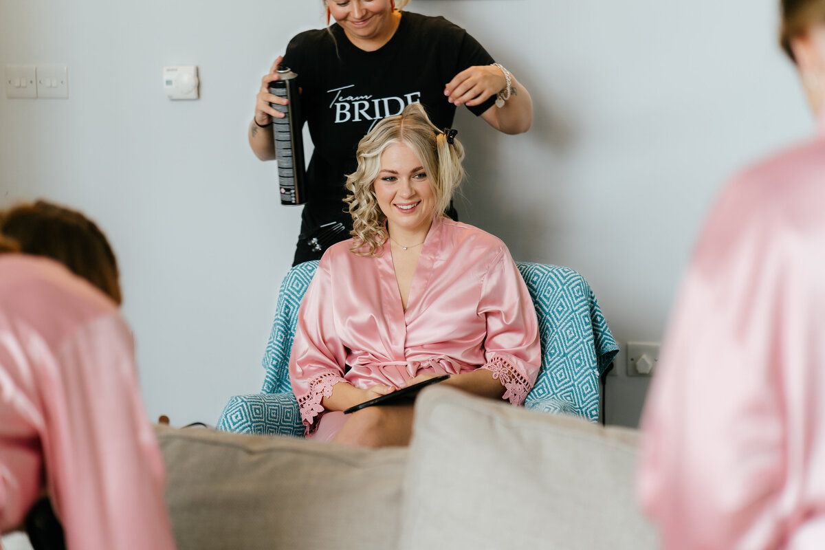 Bridesmaids-Having-Hair-Done