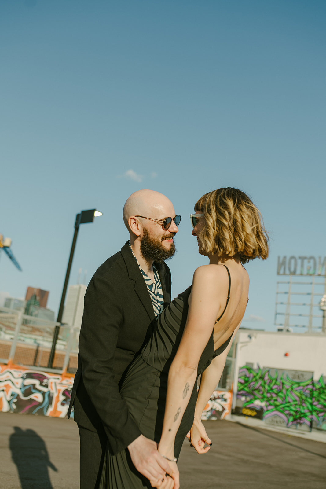 toronto-city-elopement-kensington-market-freespirited-romantic-fun-authentic-wedding-photography-2622