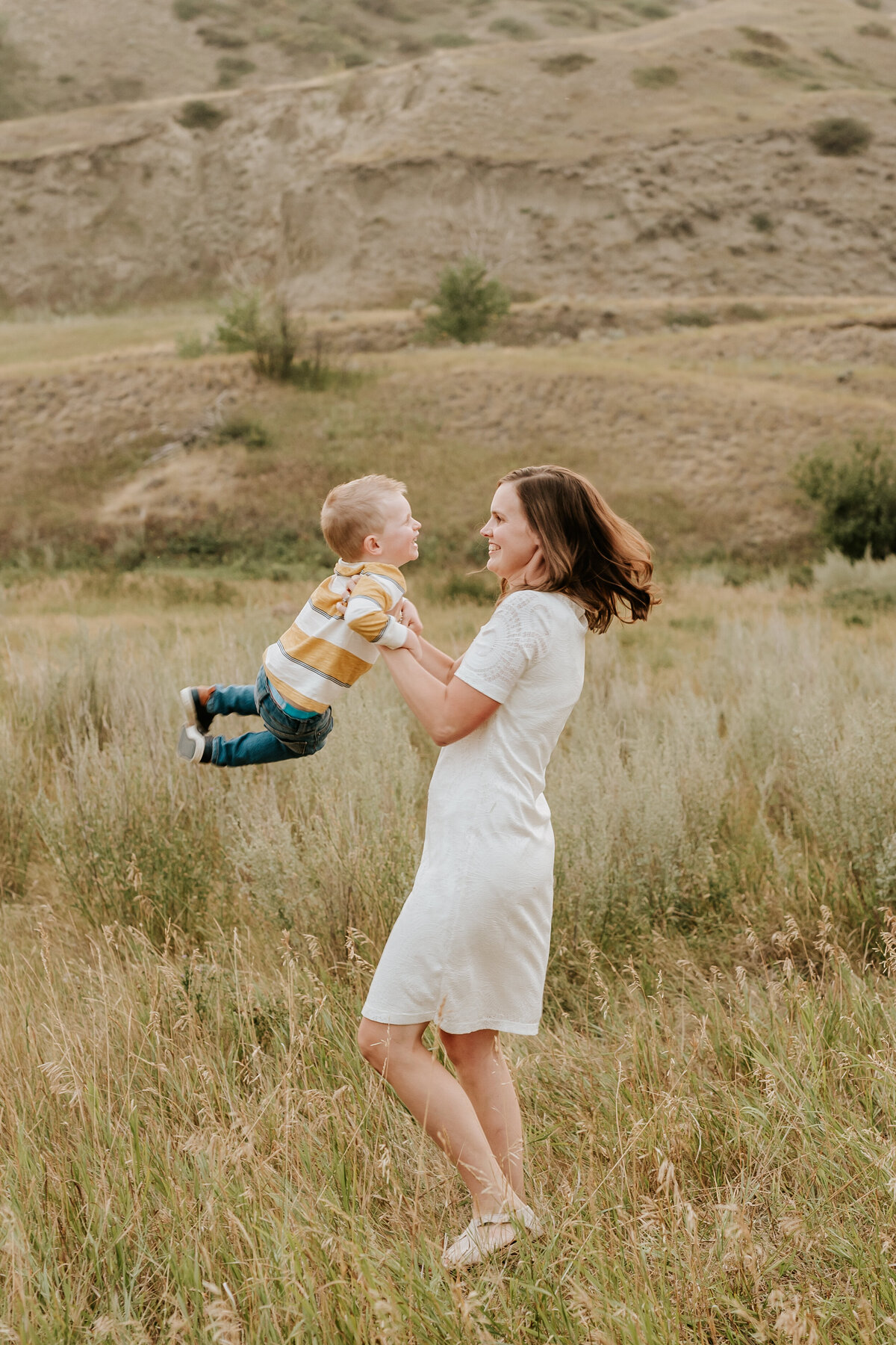 Julia and Darryl De Jonge Family Session 2022-134