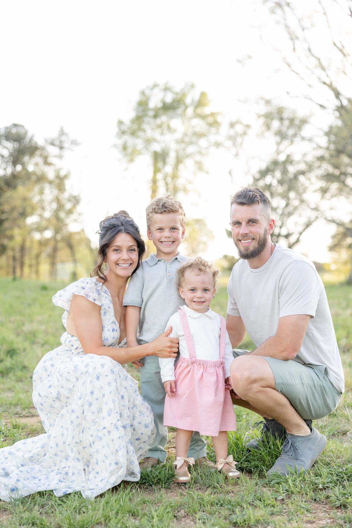 Raliegh-NC-spring-Mini-Session-Magnolia-and-Grace-Photography-Co-HeatherS# (1)-4
