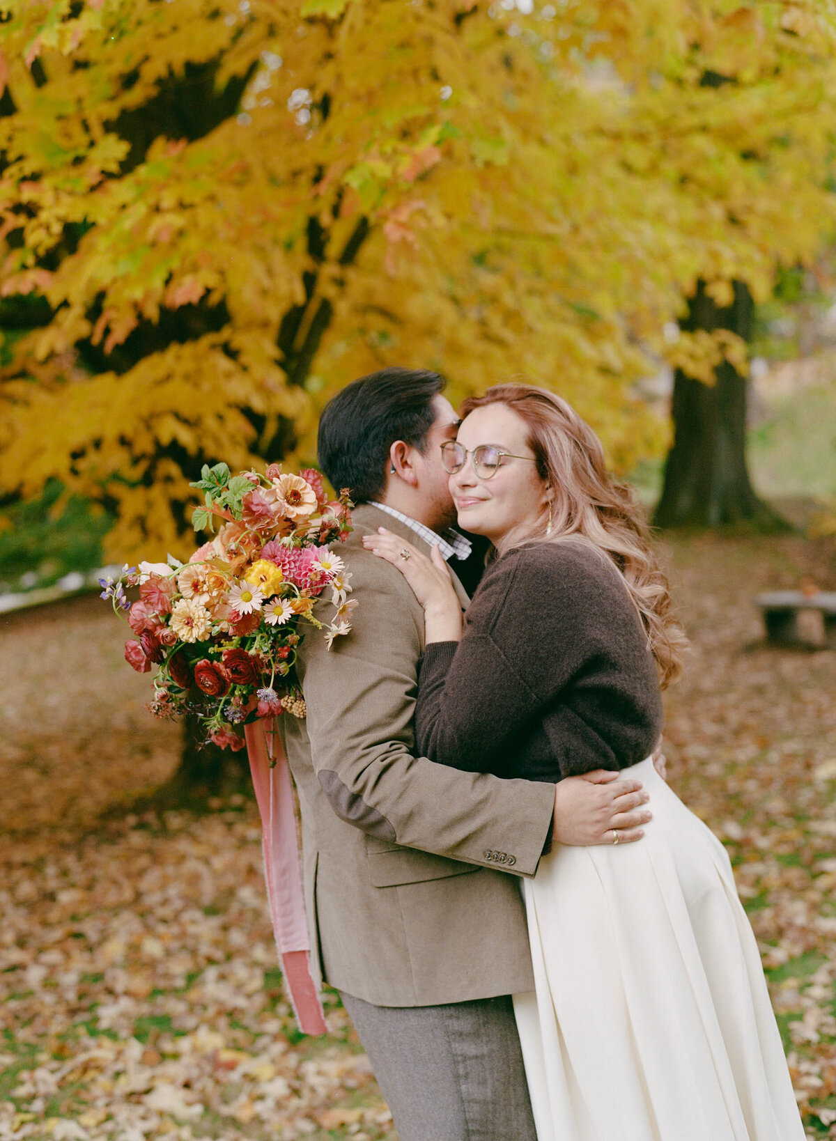 fall-engagement-session-on-film-10