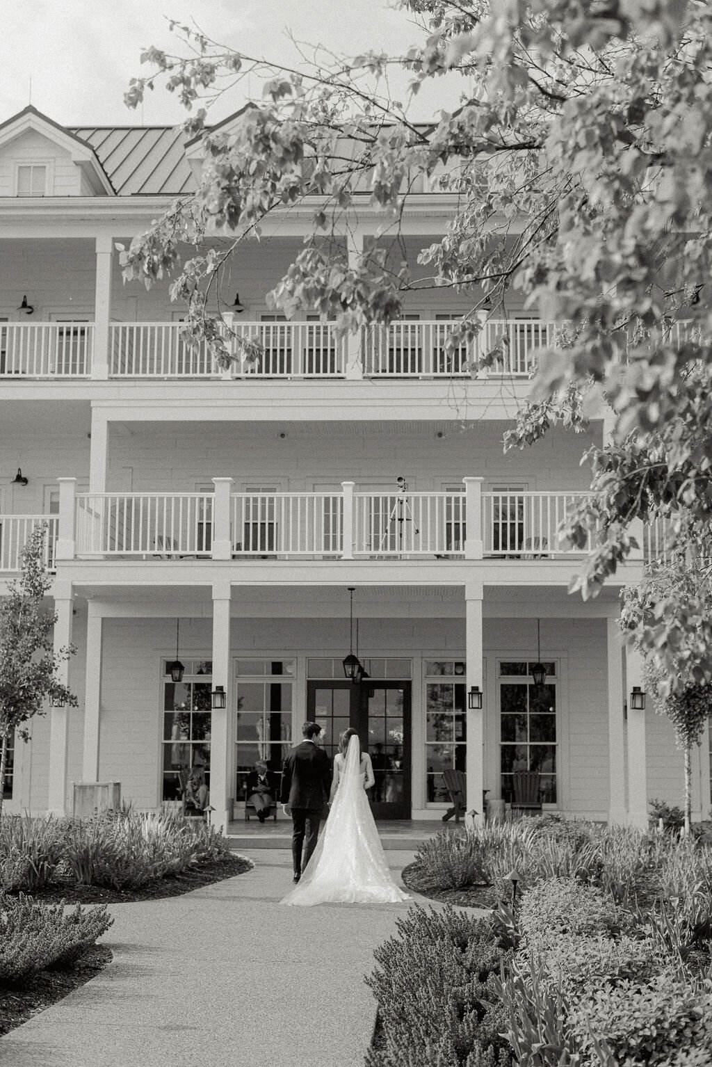Lake-House-On-Canandaigua-Wedding-Photos-Verve-Event-Co-Finger-Lakes-New-York-Wedding-Planner (6)