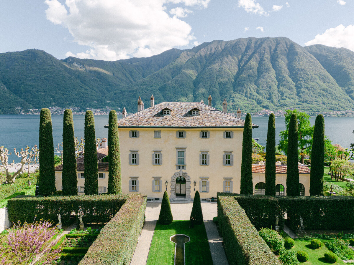Villa Balbiano Editorial (6 sur 176)