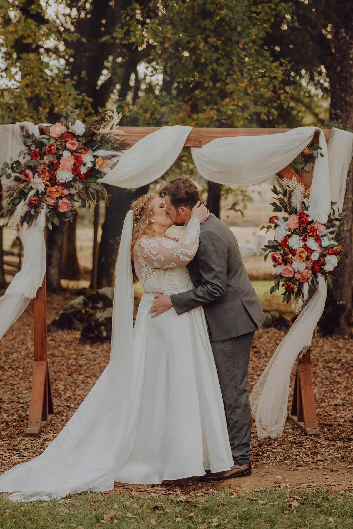 Rough & Ready Vineyards Wedding Ceremony (9)