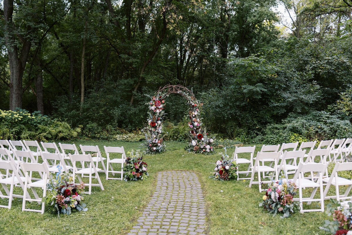 Wedding photography at outing lodge in stillwater minnesota for intimate wedding  (8)