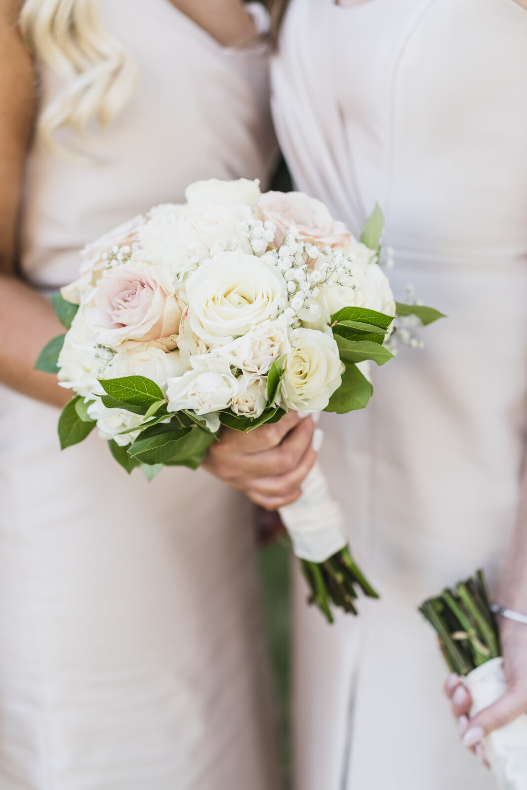 Classic Detroit Wedding at Saint Peter and Paul Church with Elegant Andiamo Reception19