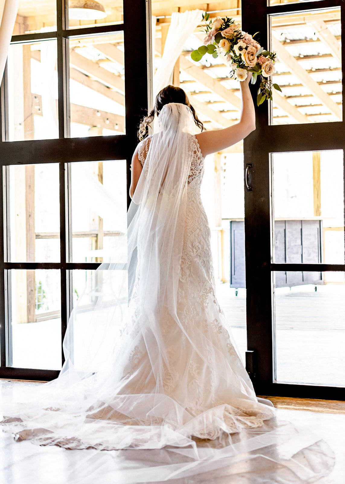©CaptureThirteenPho. Kistler Bride 35