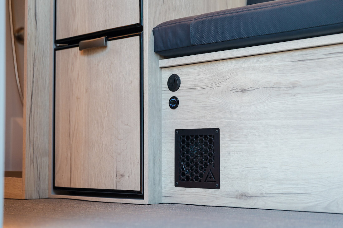 2_ThreeRivers_250910_BMV_SlowFastcreative_9697