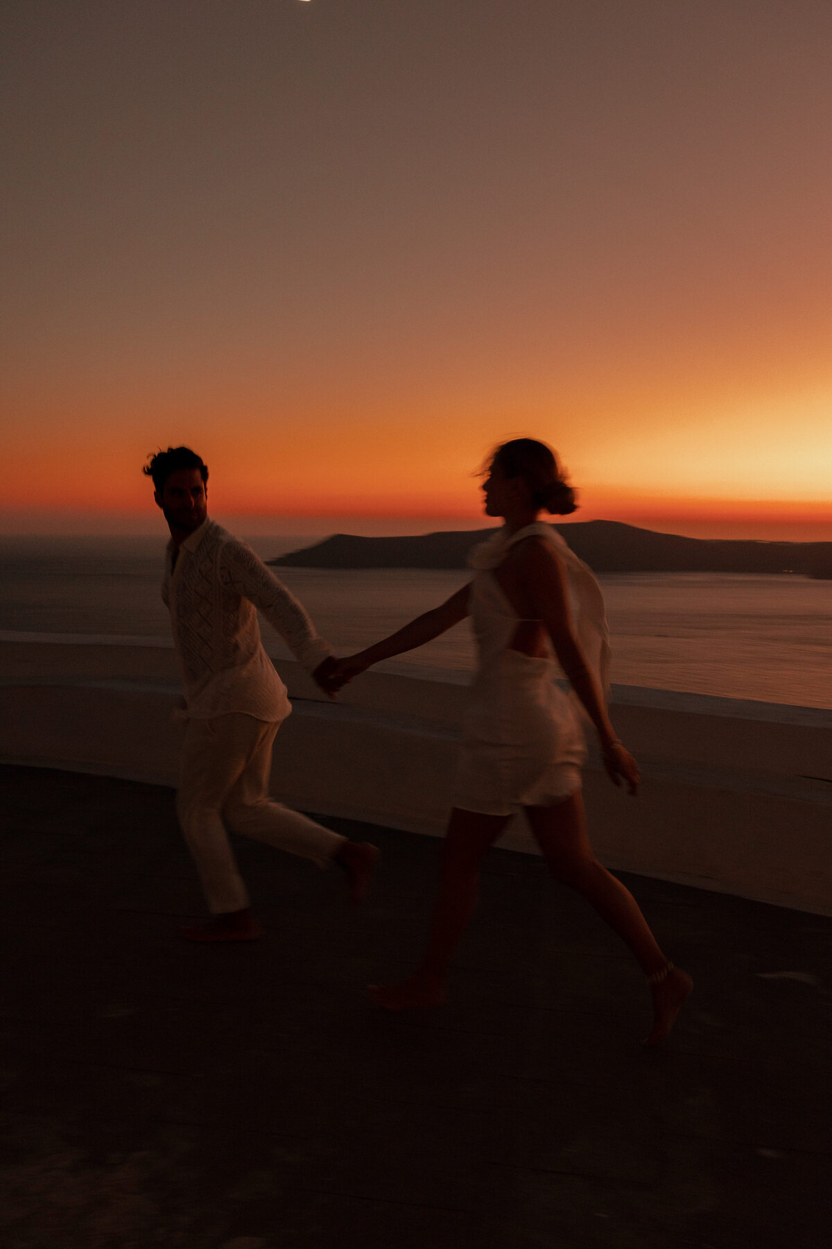 santorini-greece-cathedral-elopement-blue-dome-romantic-timeless-sunset-europe-553
