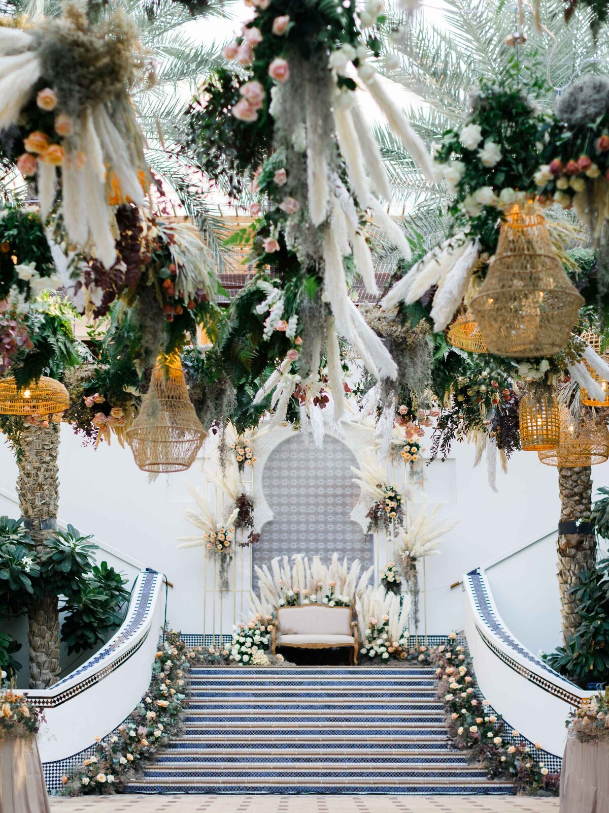 rock-your-event-wedding-styling-planner-designer-dubai-UAE-romantic-tropical-wedding
