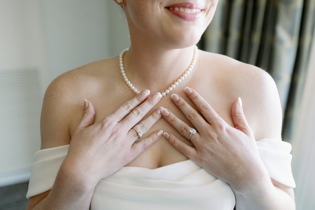 the-atrium-at-meadowlark-botanical-gardens-vienna-virginia-wedding-24