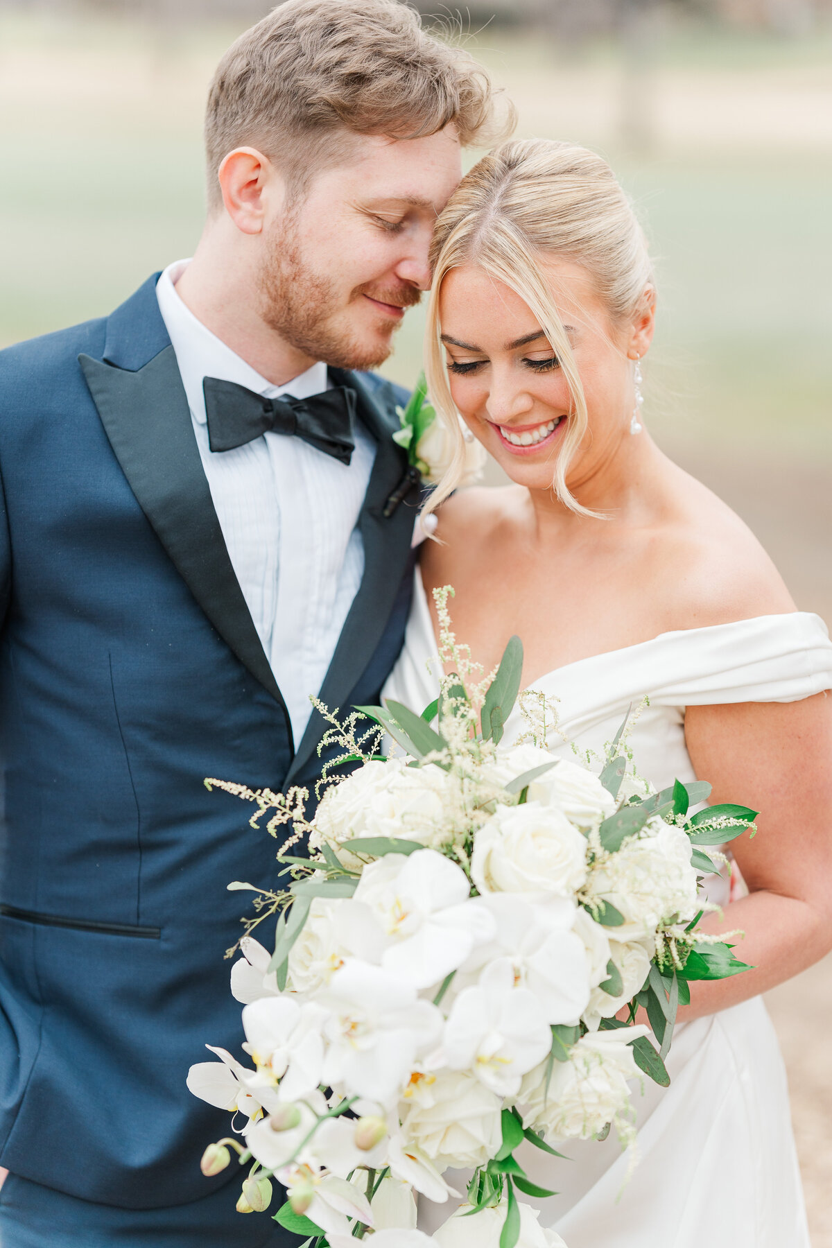 Wellshire Denver Colorado Classic Winter Wedding Elena Spraguer Photography 0022