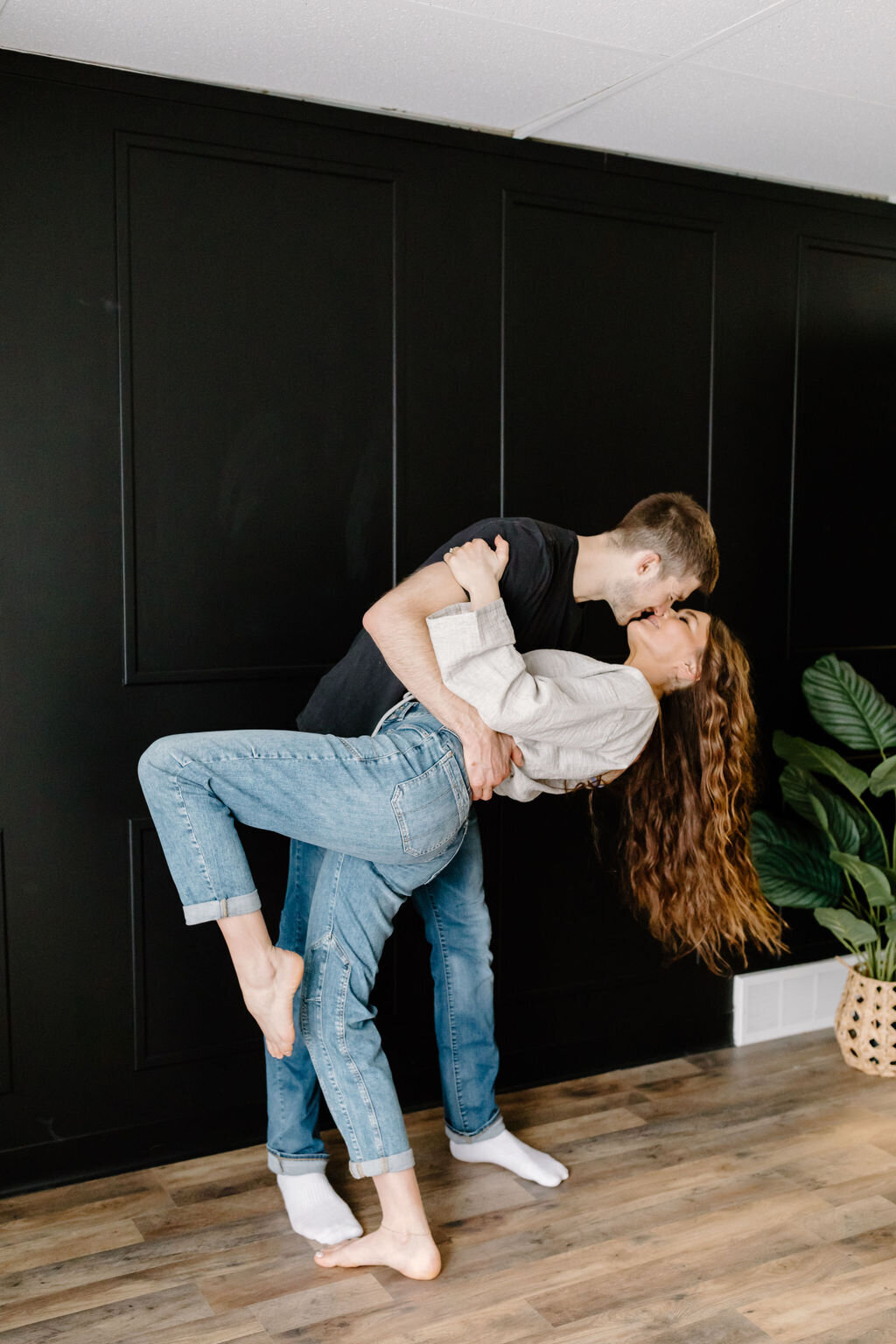 christina_ney_photography_wedding_engagement_lifestyle_photographer_dubuque_iowa_wedding_planning_assistance_adventurous_bold_laidback Family Photography119