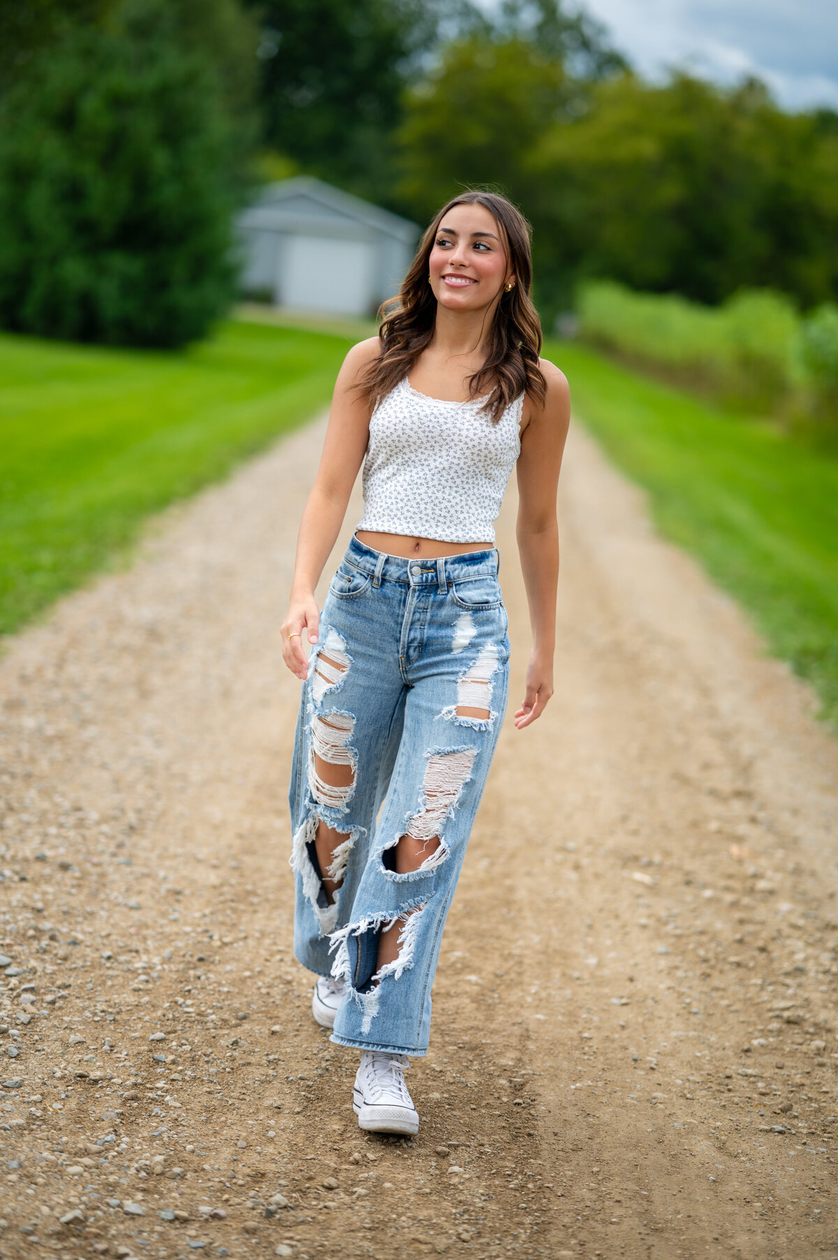 Isabella L. -23