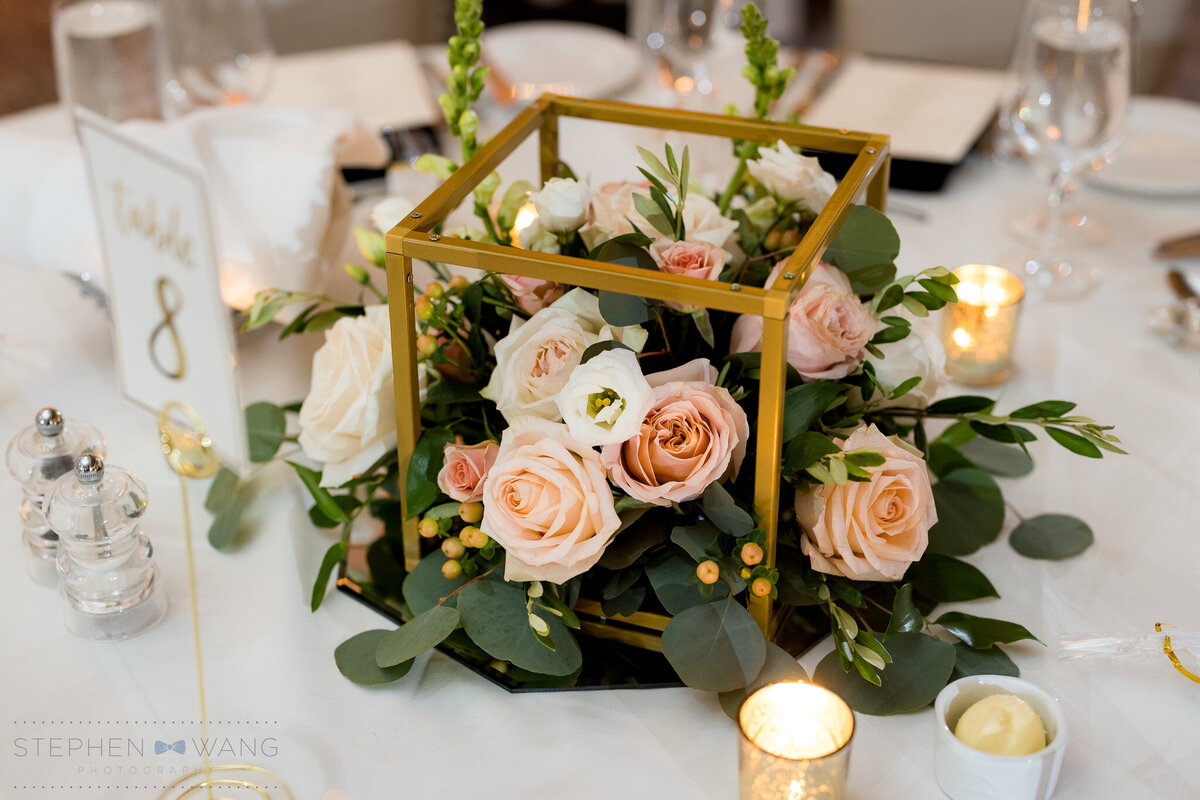 the-delamar-hotel-west-hartford-ct-wedding-amberworks-flowers-28