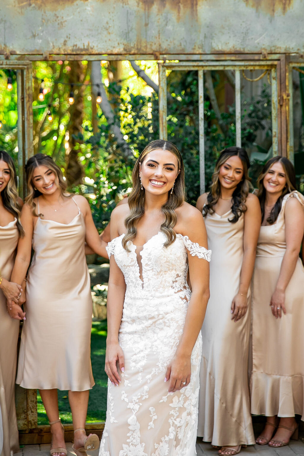brides-first-look-botanica-oceanside-california-wedding-photographer-sarah-block-4