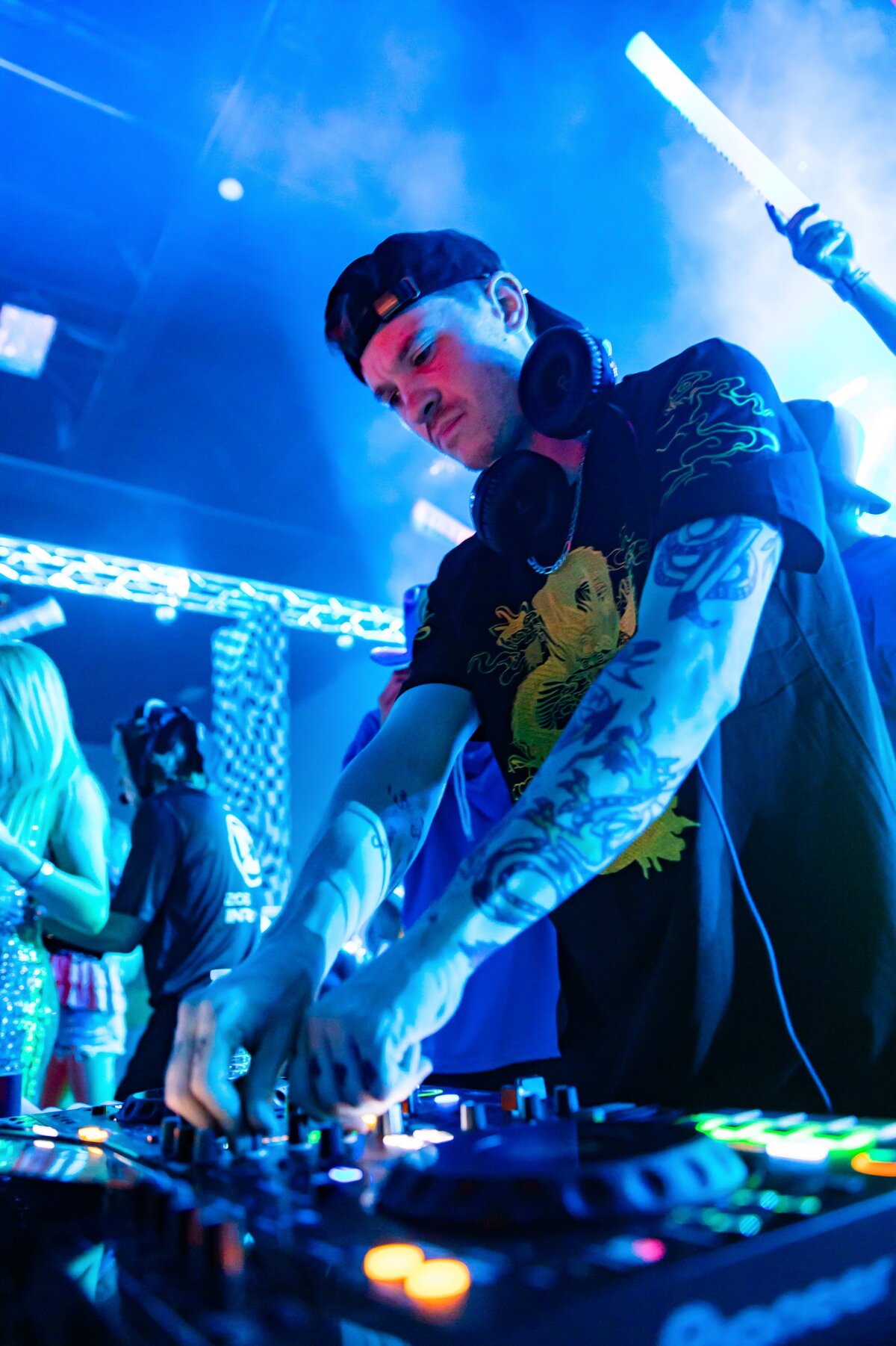 ID-Intrinsic-Tour-2025-0034