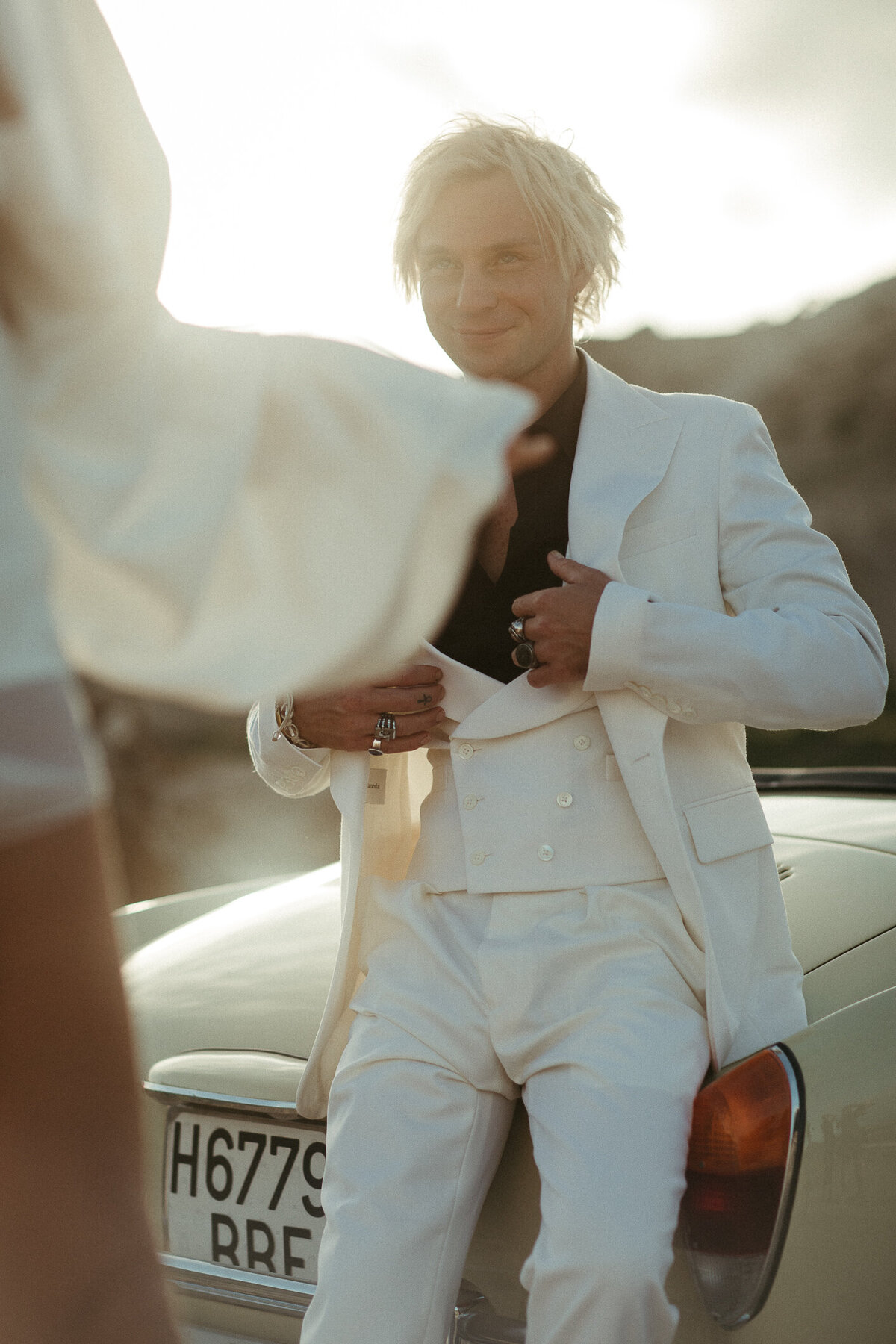 Vintage Car Elopement Couple Session-41