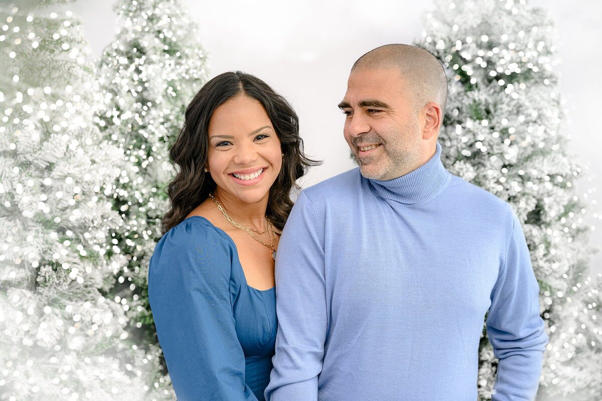Charlotte-Limited-Edition-Holiday-Session-Tobis-Timeless-Treasures-020