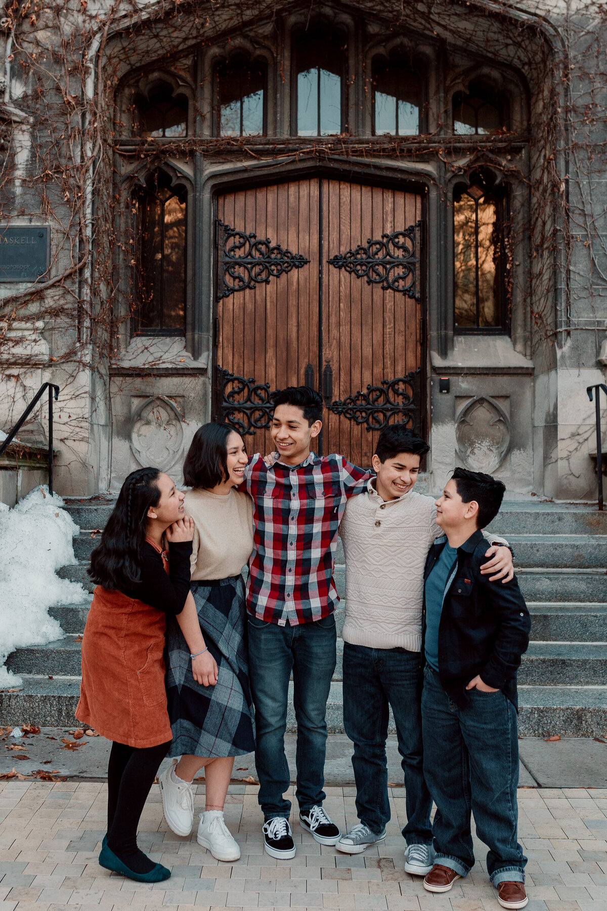 Marlen-family-University-of-Chicago-Campus-46
