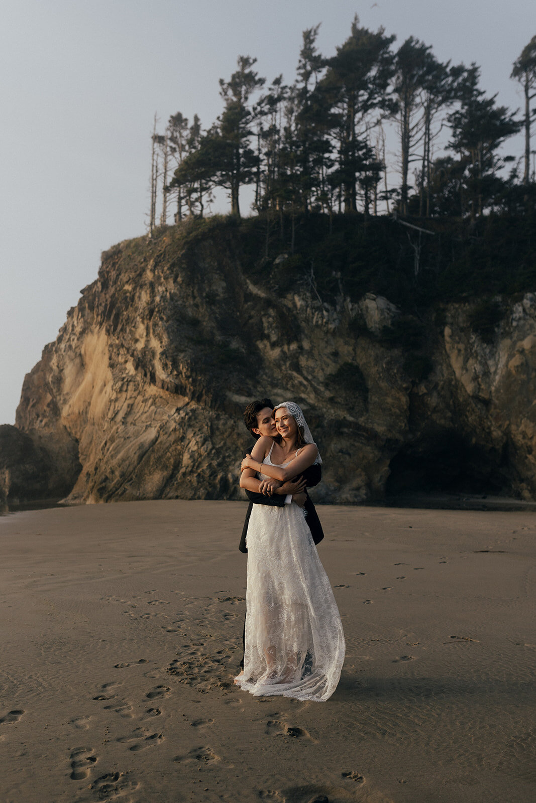 Hug Point Elopement - Styled Shoot-140_websize