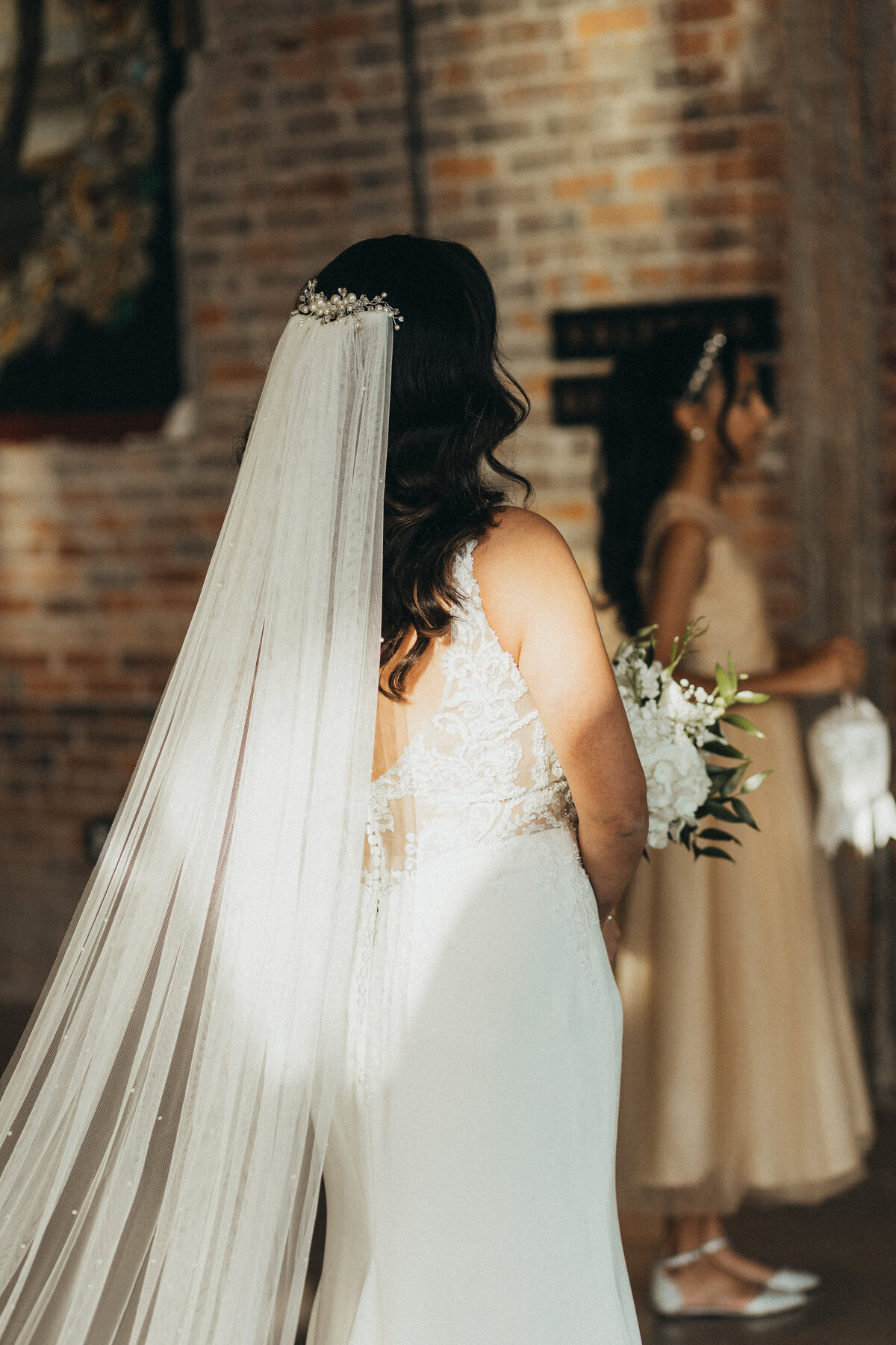 ariel-amir-photo-hotel-haya-elopement-chantilly-chic-celebrations-3