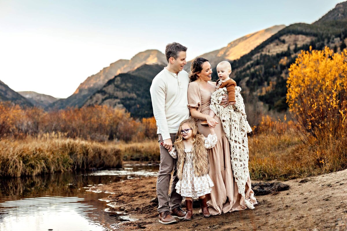 Best_Estes_Park_Family_Portrait_Photographer