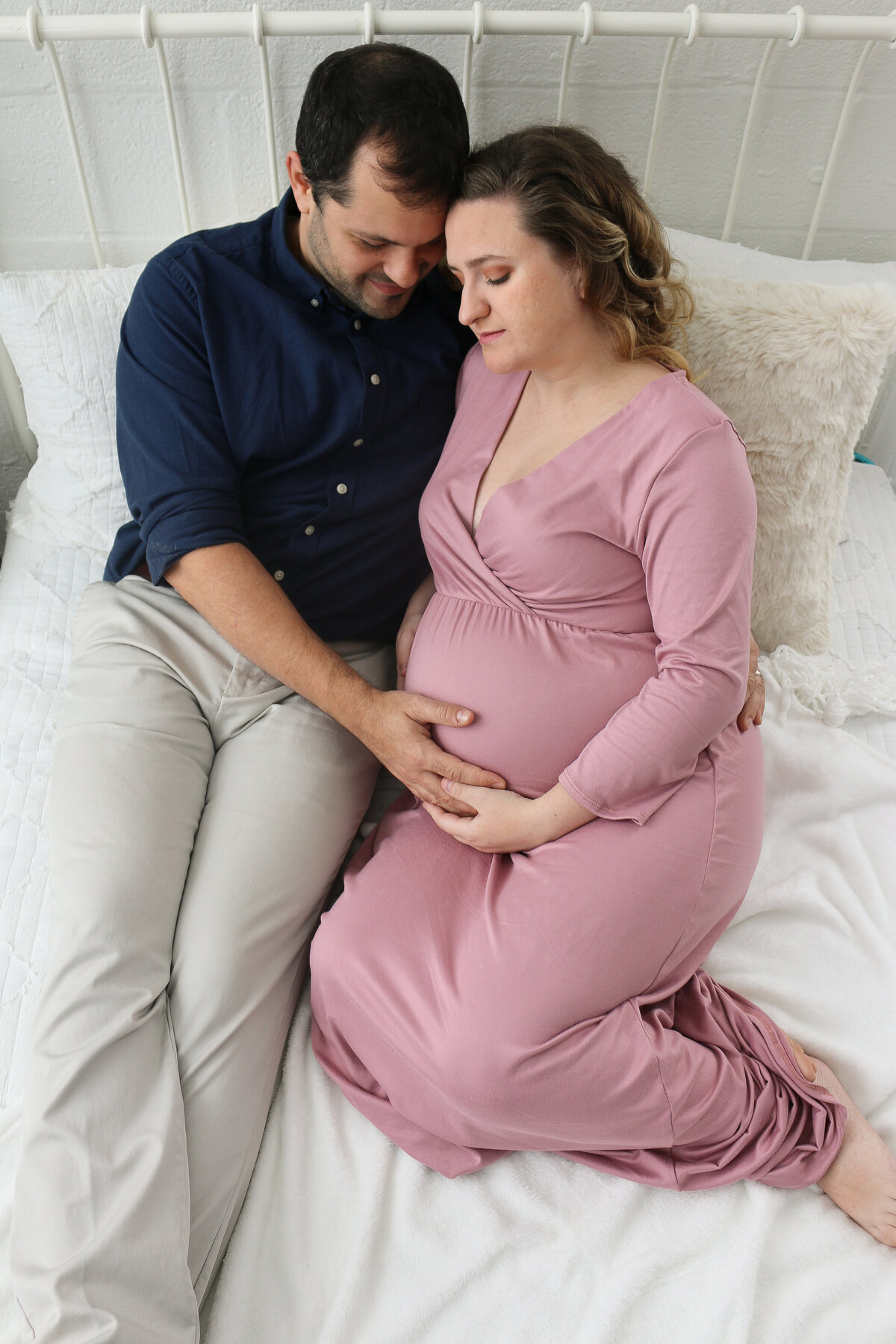 studio maternity session Cleveland